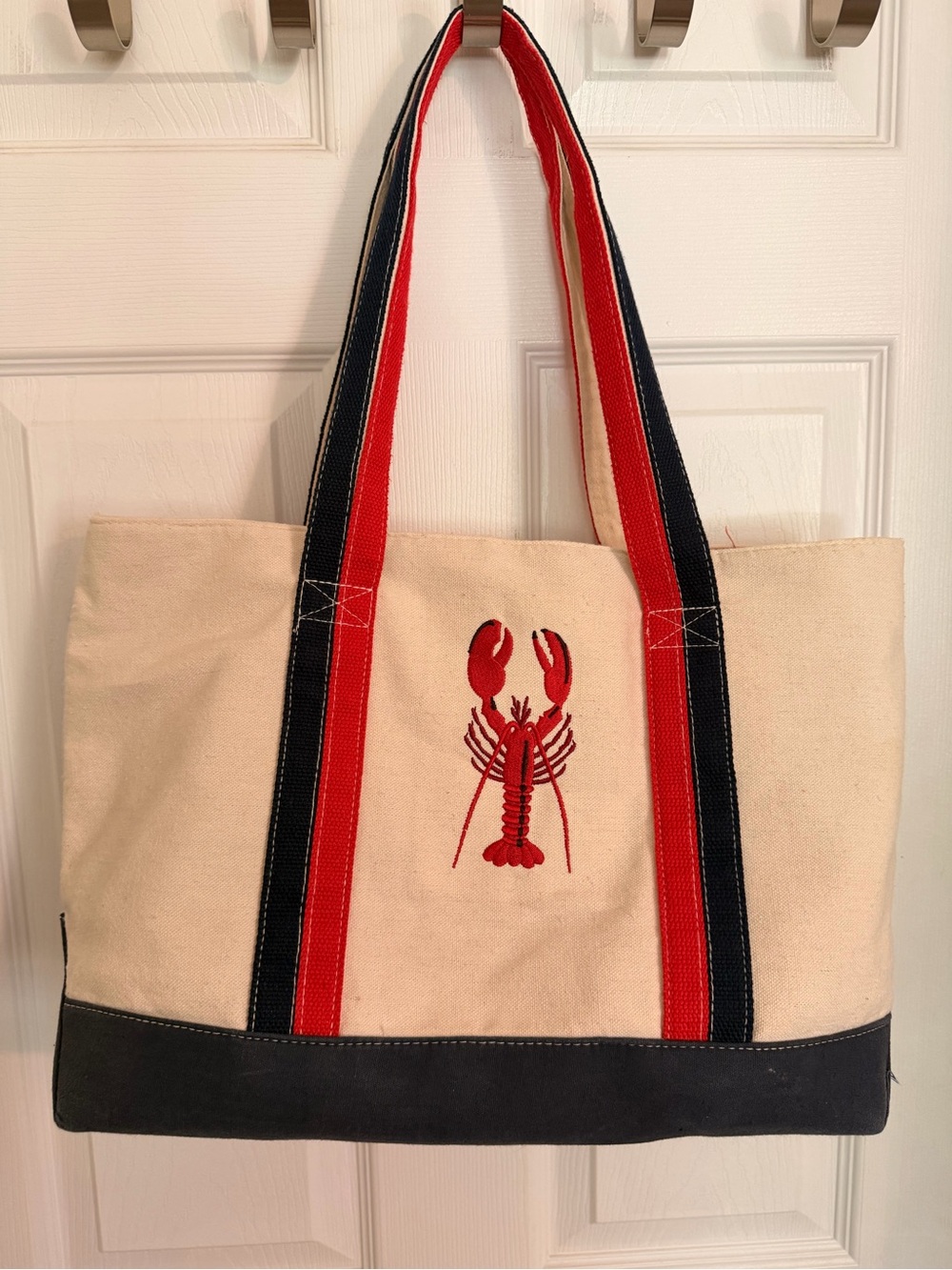 Sondra Roberts Cream Tote with Red Lobster and Black Trim